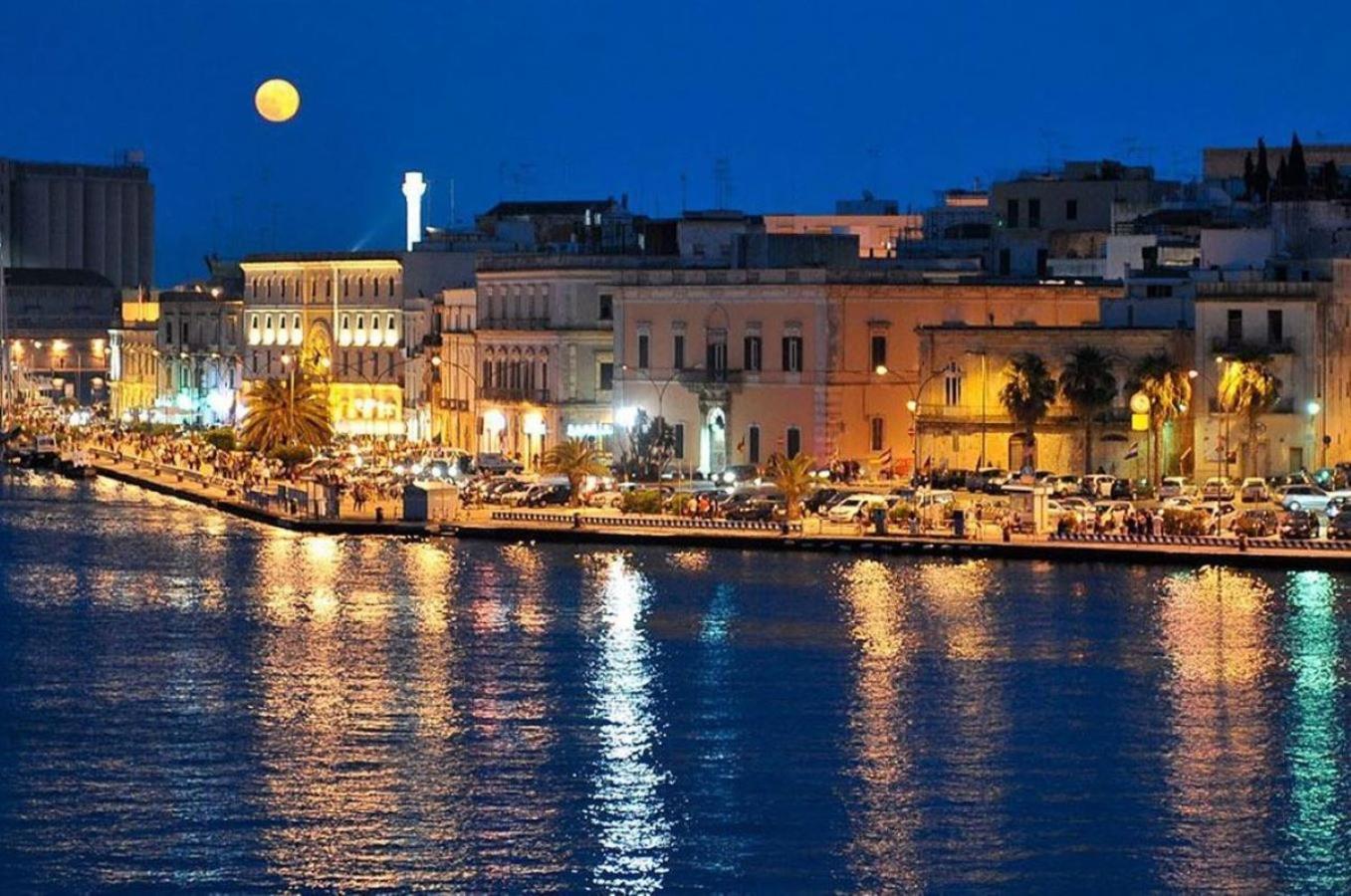 Un Posto Al Sole Apartamento Brindisi Exterior foto